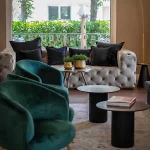 https://suite-hotel-maestrale.riccione-hotels.org