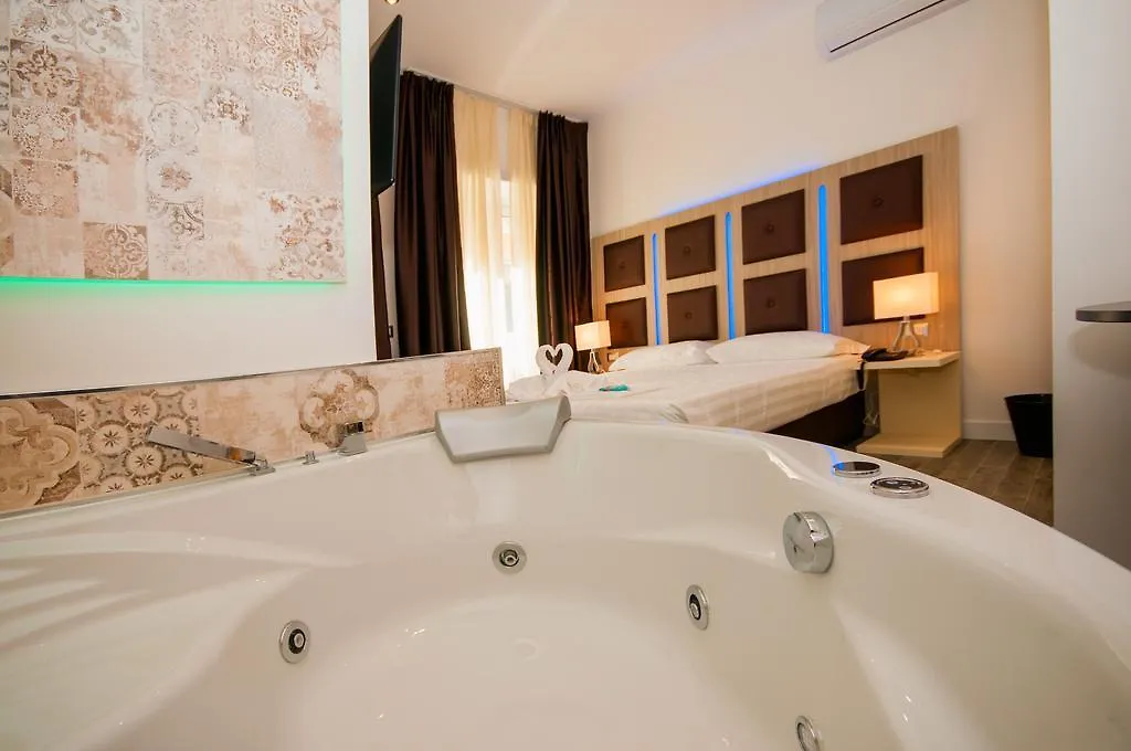 Vatican Relais Rome Suite Bed & Breakfast