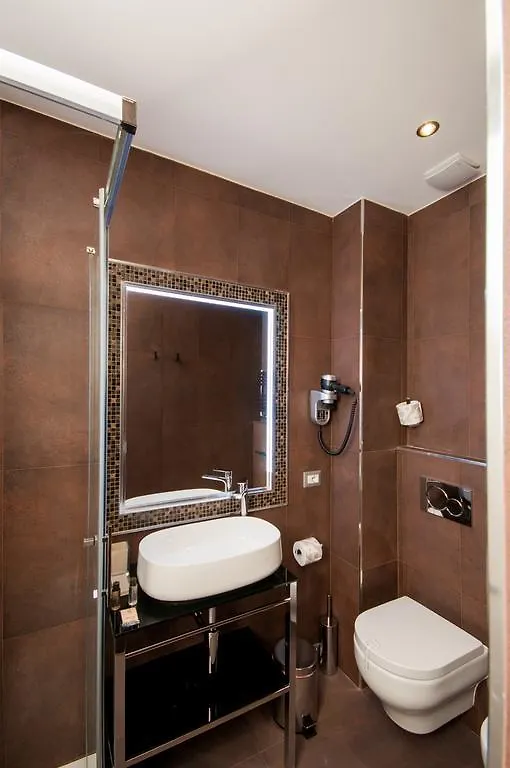 Vatican Relais Rome Suite Bed & Breakfast